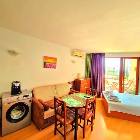 Апартаменты Flat Saint Vlas Свети-Влас